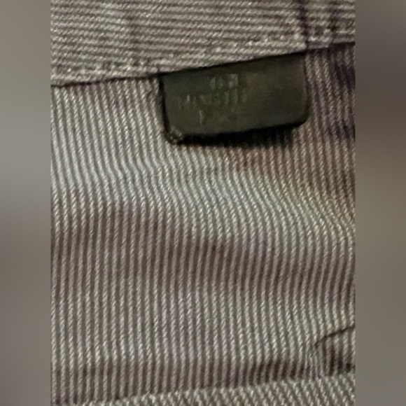 The North Face Grey Flat Front Chino Zip Close Pockets Shorts Men's‎ Size 32 H36 - Picture 3 of 9